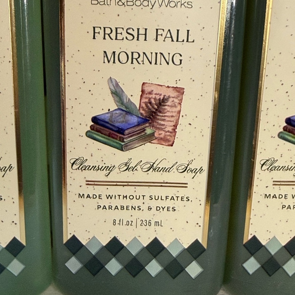 X3 Bath & Body Works FRESH FALL MORNING Cleansing Gel Hand Soap 8oz HTF NEW Set - Picture 2 of 4